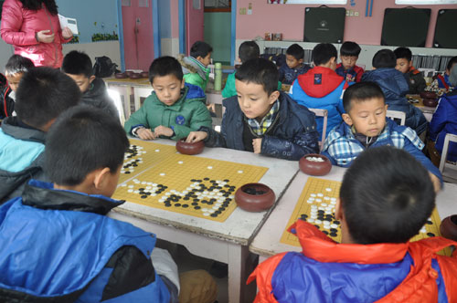 标题：潍坊市2015年元旦围棋升级定段赛 阅读次数：2661