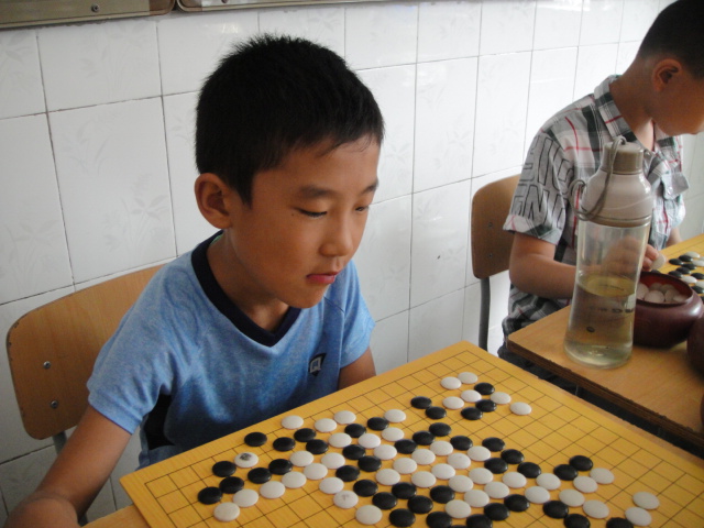 标题：潍坊市2015夏季围棋升级升段赛 阅读次数：603