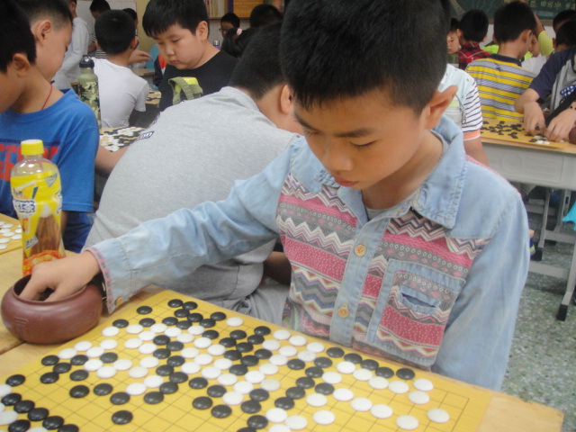 标题：潍坊市2015夏季围棋升级升段赛 阅读次数：573