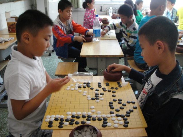 标题：潍坊市2015夏季围棋升级升段赛 阅读次数：578