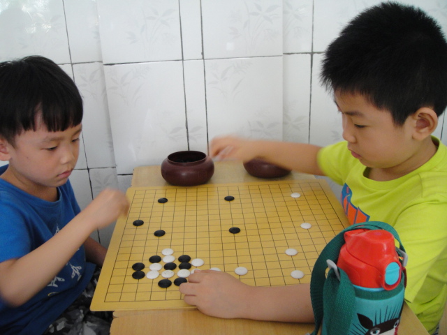 标题：潍坊市2015夏季围棋升级升段赛 阅读次数：694