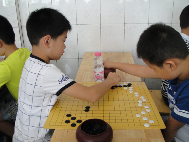 标题：潍坊市2015夏季围棋升级升段赛 阅读次数：669