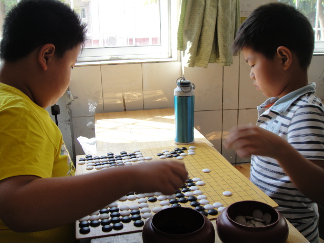 标题：潍坊市2015夏季围棋升级升段赛 阅读次数：1164