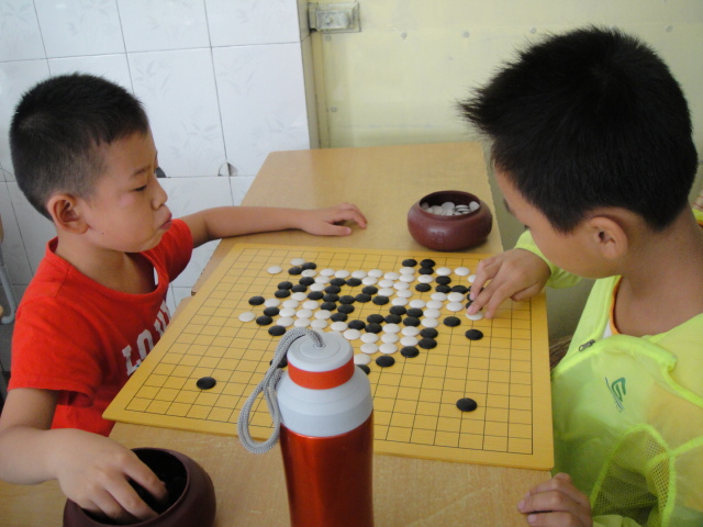 标题：潍坊市2015夏季围棋升级升段赛 阅读次数：1206
